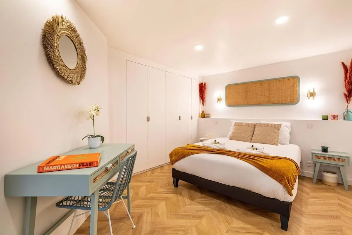 Daire Bel Appartement Parisien